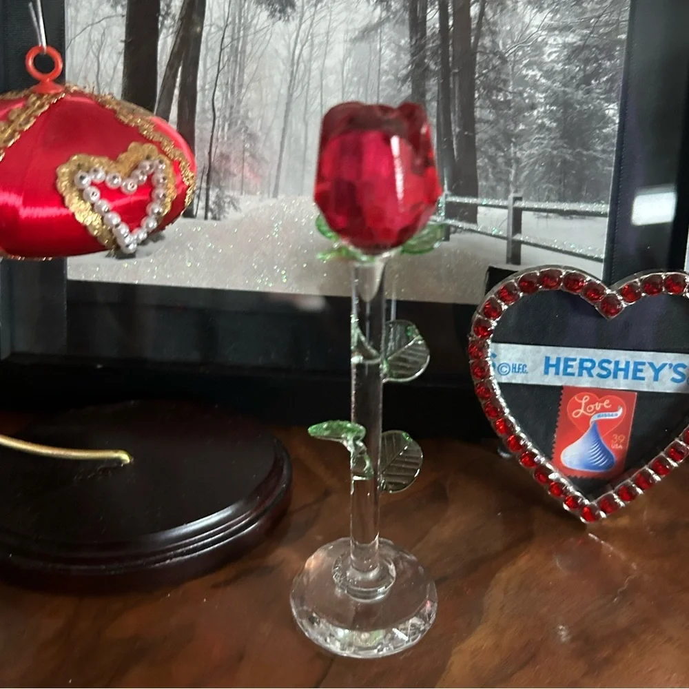 Vintage Glass Rose